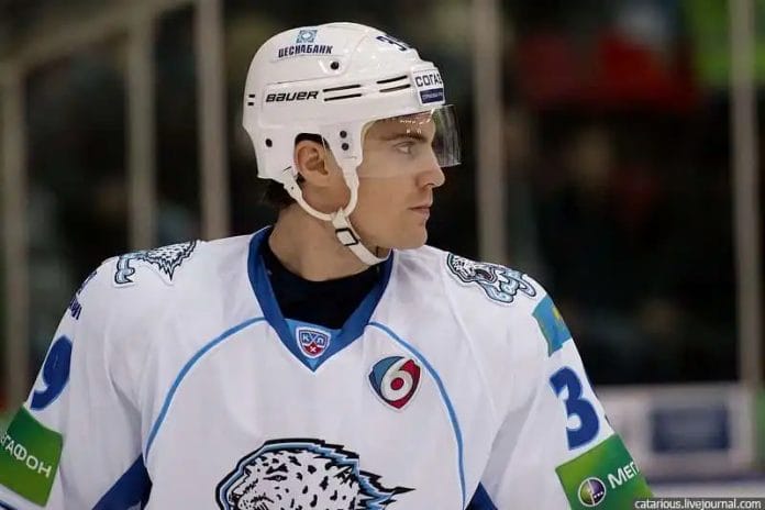 Хоккей Барыс