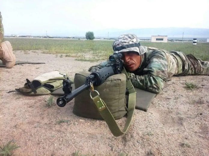 Военный снайпер