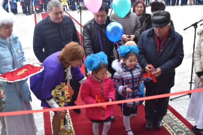 Открытие школы