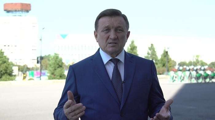 Общественные деятели поздравили казахстанцев с Днем Конституции РК