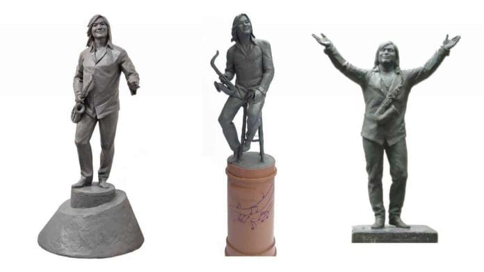 Памятник Батырхан Шукенов