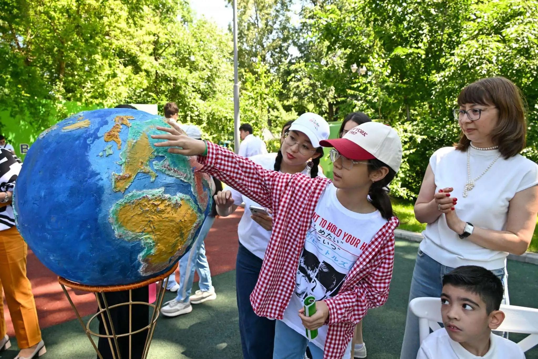 Квесты и научные эксперименты: фестиваль «БАЛАFEST» прошел в Алматы 1 Квесты и научные эксперименты: фестиваль «БАЛАFEST» прошел в Алматы