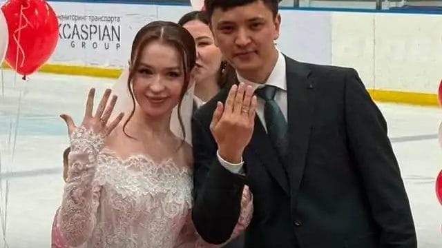 Абзал Ажигалиев женился: церемония прошла на льду в Уральске